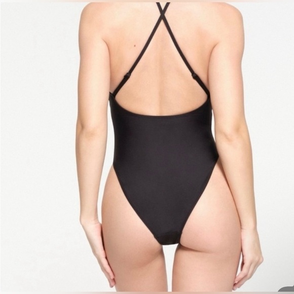 Skims Recycled Swim Cami One Piece Black Onyx Bathing Suit Size 2X NWT - Picture 2 of 12